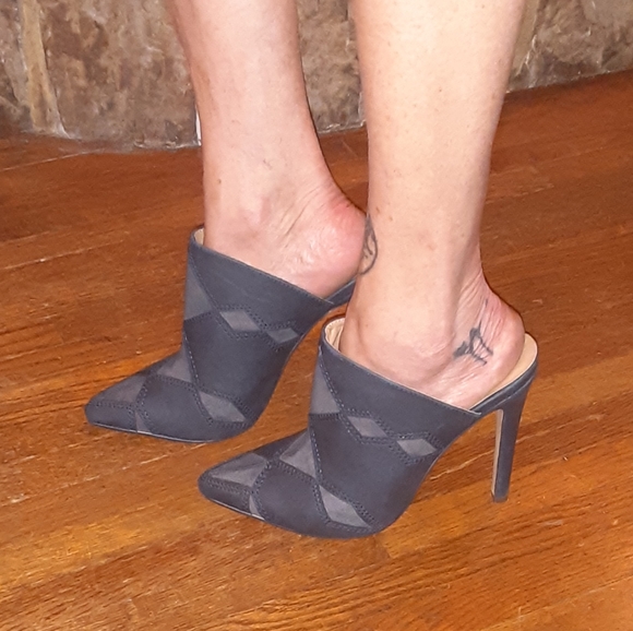 Blue heels by Michael Antonio - Picture 4 of 6